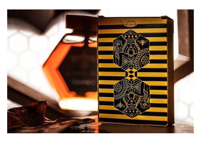 Cartamundi Карти гральні Ellusionist Queen Bees (PC_ELQB)