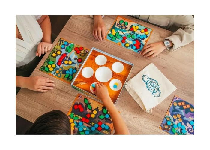 Настільна гра Asmodee Азул. Діти (Azul Kids) (укр.) (SCOAZK0101UA)