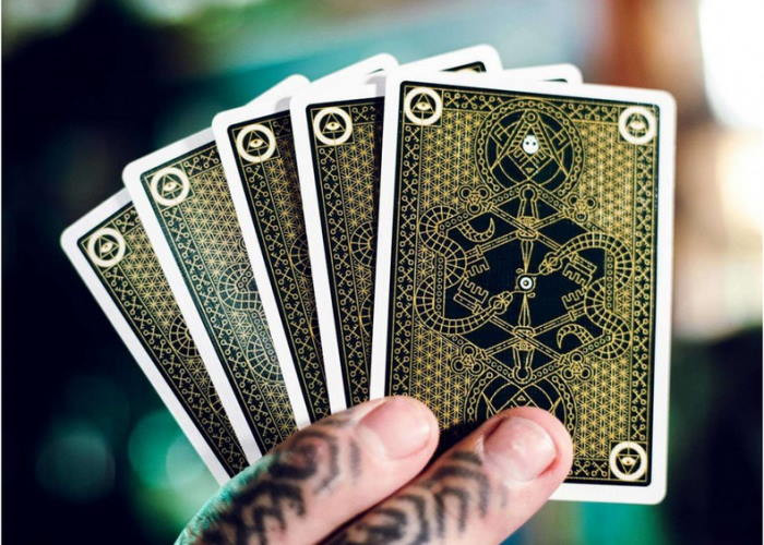Cartamundi Карти гральні Ellusionist The Crossed Keys (PC_ELTCK)
